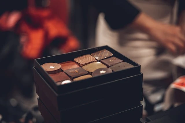 Wine and Cheese Gift Basket Guide for Luxury Food and Drink Lovers